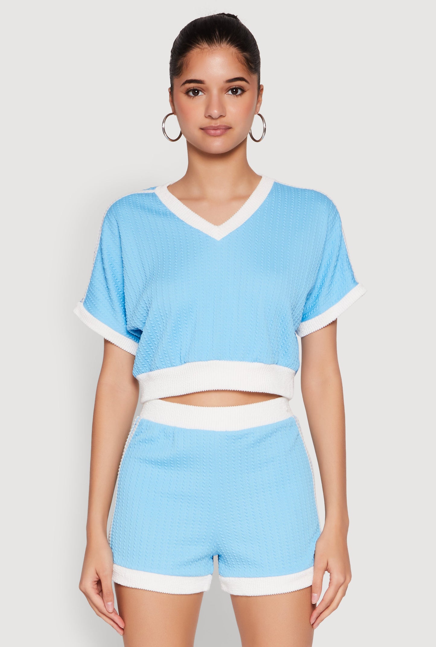 Contrast Trim Crop Top