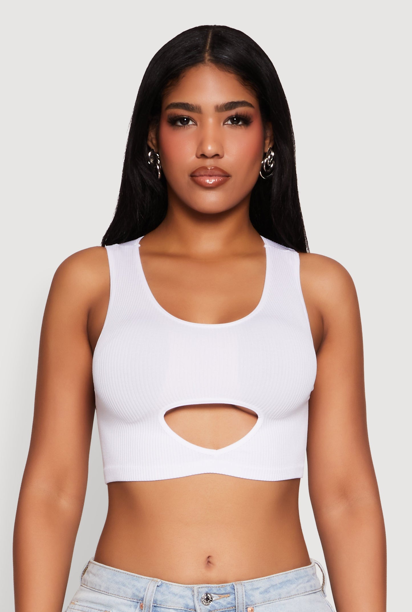 Cut Out Front Seamless Cropped Tank Top